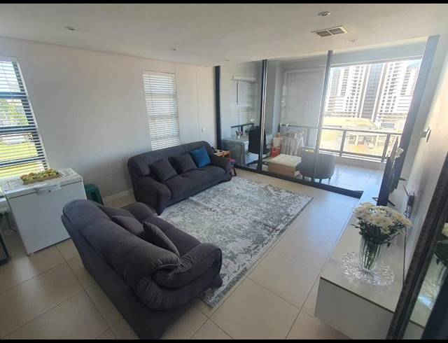 3 BEDROOM APARTMENT FOR SALE IN UMHLANGA CENTRAL
